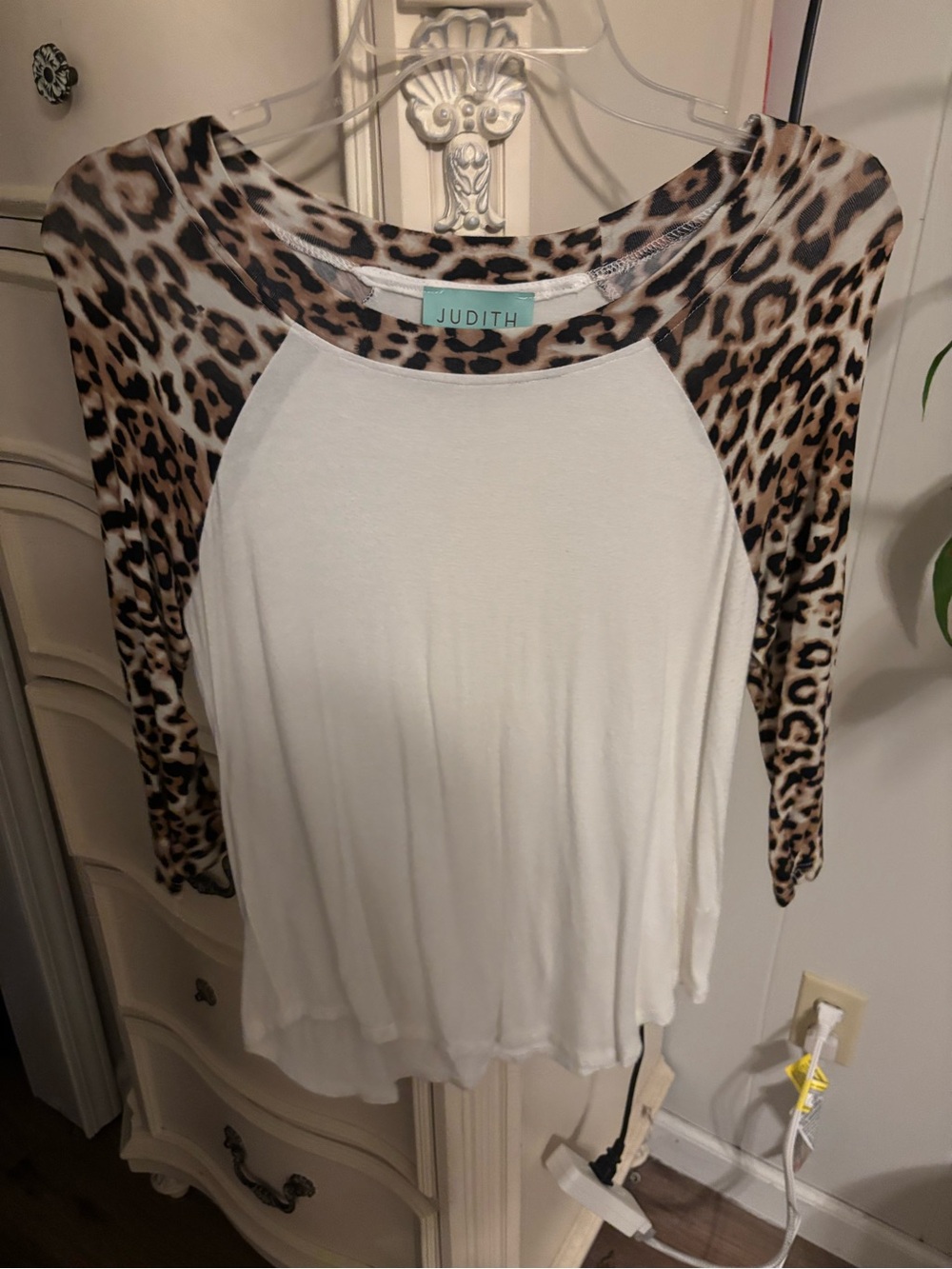 Judith March White Top with Leopard Print Sleeves